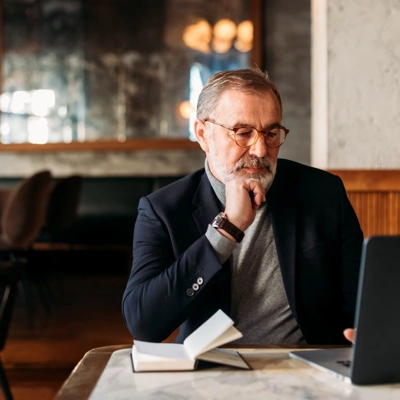 Grow and protect your clients’ cash with Flagstone